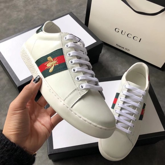 NEWGucci leather casual shoes for women
